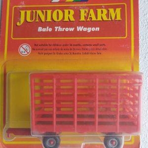 Bale throw wagon